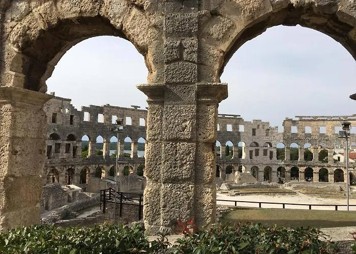 Luxury Old Town Apartman Póla